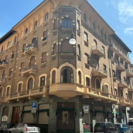 Апартаменты Galliari Comfort Home By Wonderful Italy *